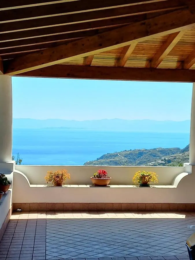 La Casa Tra Il Verde E Il Blu Villa Lipari  Lipari (Isola Lipari)
