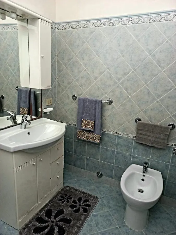 La Casa Tra Il Verde E Il Blu Βίλα Λίπαρι