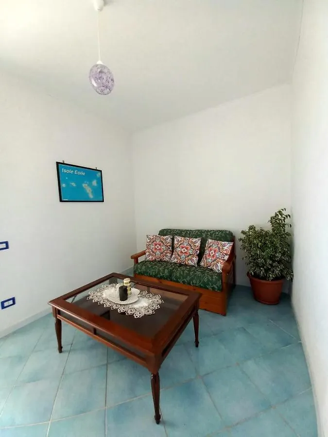 La Casa Tra Il Verde E Il Blu Villa Lipari  Holiday home Lipari (Isola Lipari)